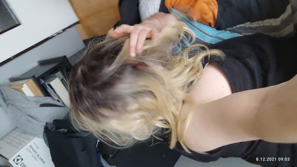 IMG_20211208_090259_TIMEBURST8.jpg - juliadada