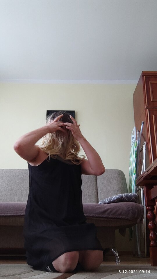 IMG_20211208_091354_TIMEBURST3.jpg - juliadada