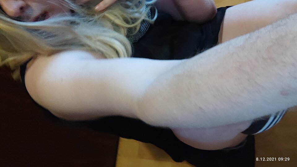 IMG_20211208_092859_TIMEBURST6.jpg - juliadada