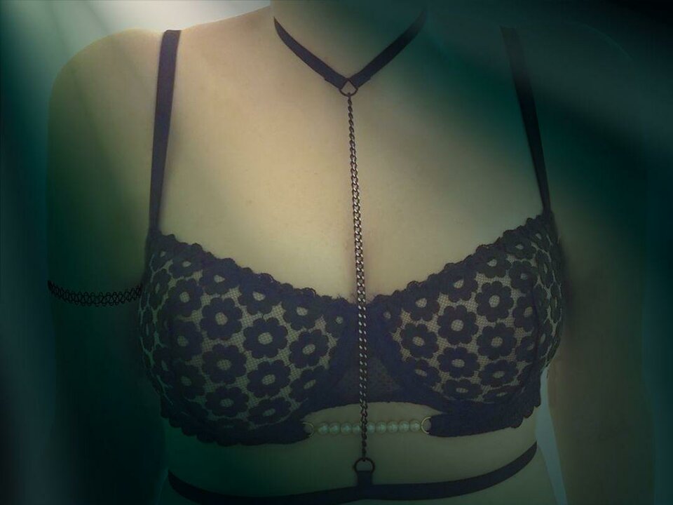 74bc2c16-49fb-4871-8ccc-397528be5632.jpg - HotCot