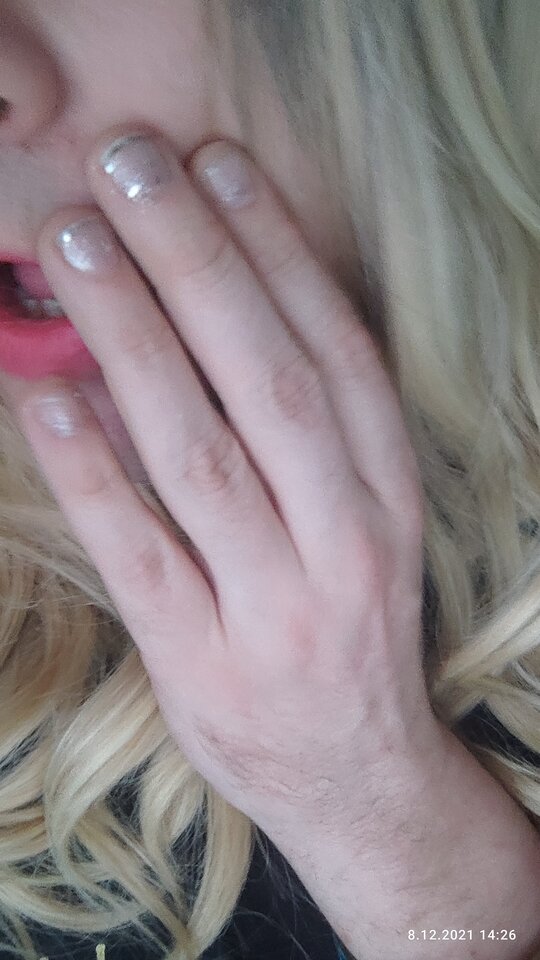 IMG_20211208_142358_TIMEBURST26.jpg - juliadada