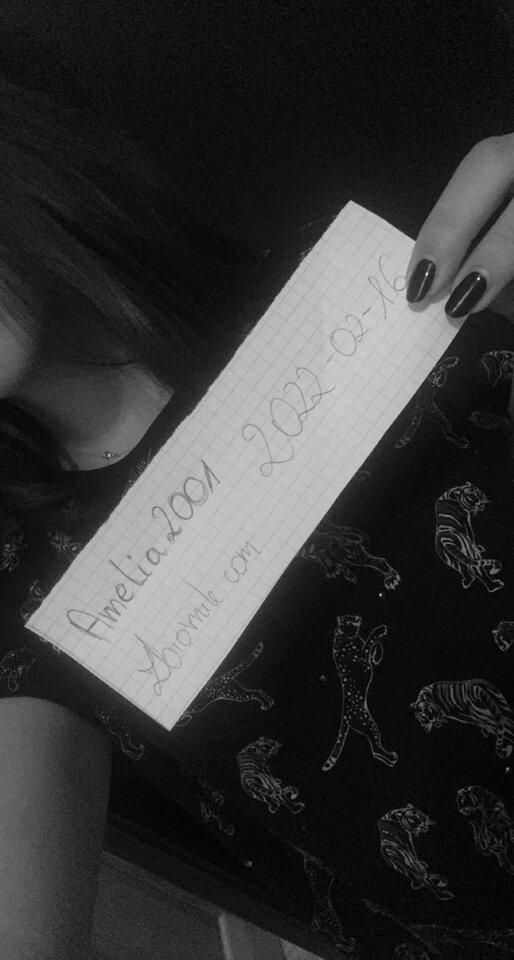 amelia.jpg - Amelia2001