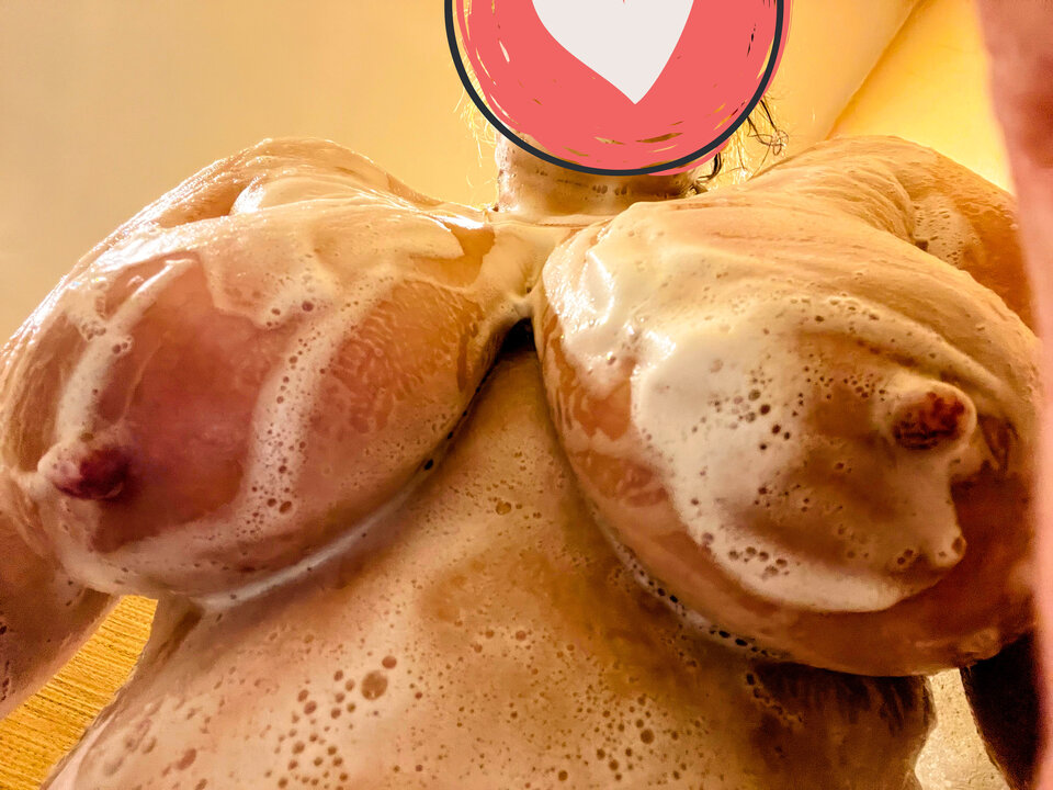 Kto mi wymasuje cycki 🤔🤔🤔🤔😉😉😉 - para4037wlkp