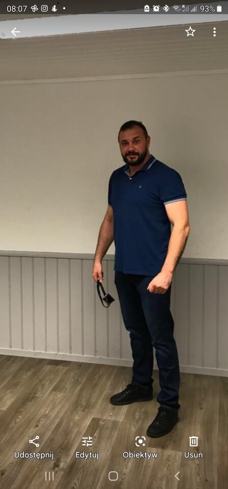 Screenshot_20220128-080706_Photos.jpg - mars81