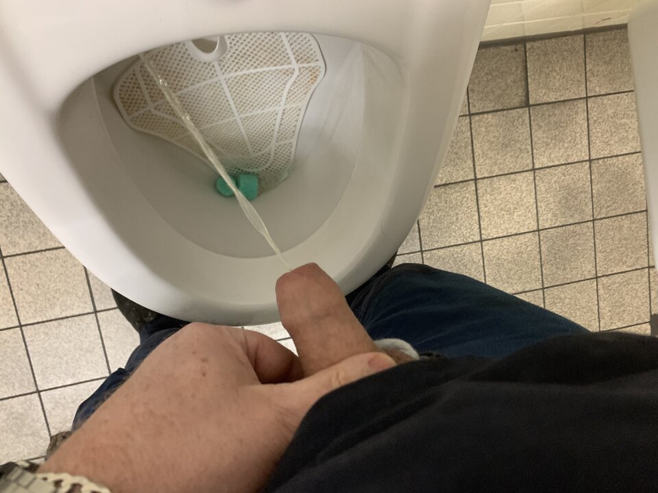 A3634A82-85B1-4DDE-AB3B-7848BC77456C.jpeg - nrw670n