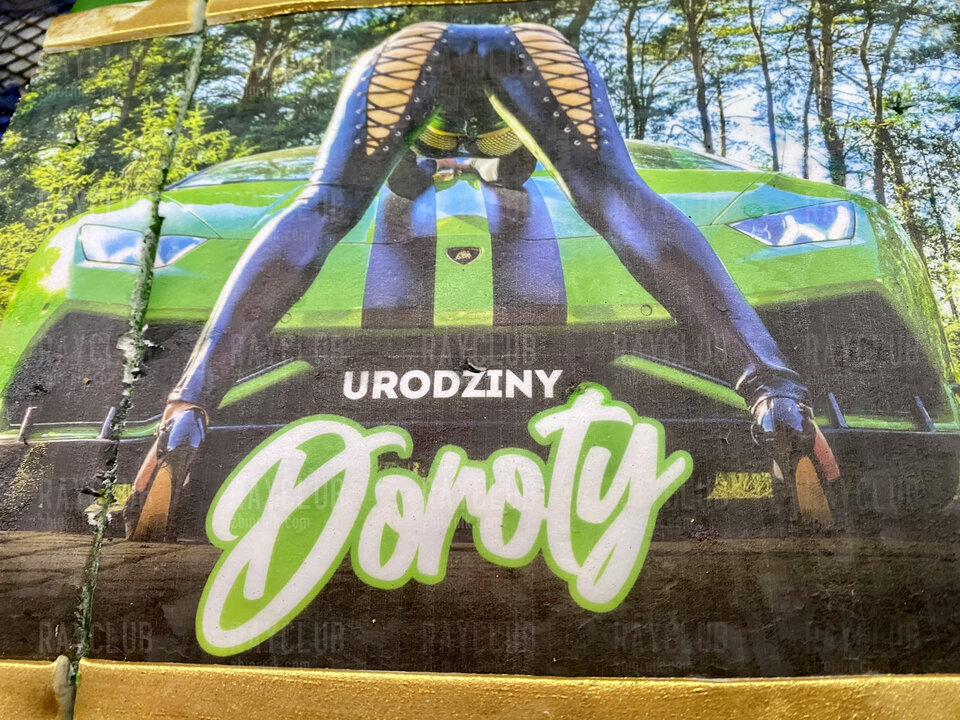 Wspomnienie 26.02 Urodziny Doroty -Tort w Ray Club - RayClub