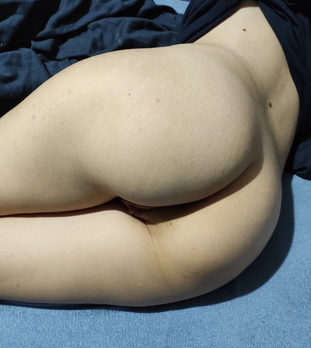 Young_cuckold_marriage