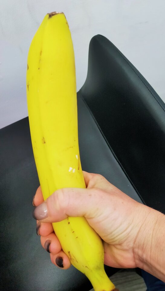 Tak się zastanawiam.... Jakiś pomysł 🤣🤣🤣🤣🤣 - NimfomankaPrzezDuzeN