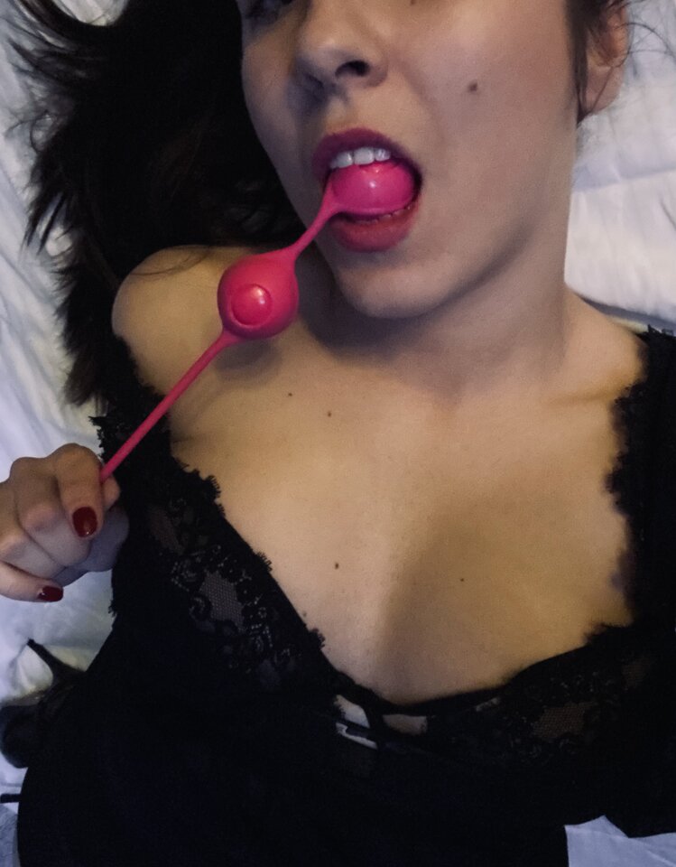 4A867D85-35DB-4C83-B53D-0DB9B00A4BF8.jpeg - HotMarriage