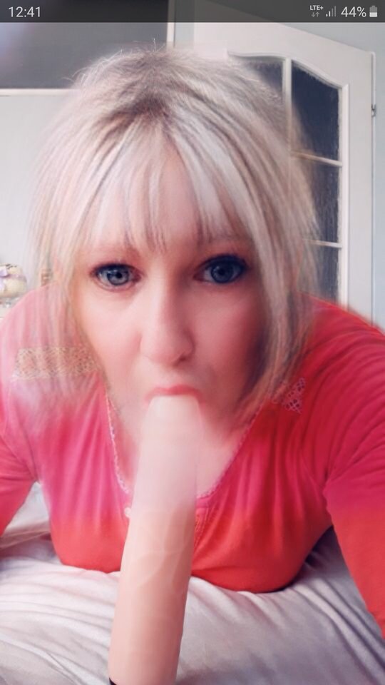 Screenshot_20220309-124114_Snapchat.jpg - Marcellka