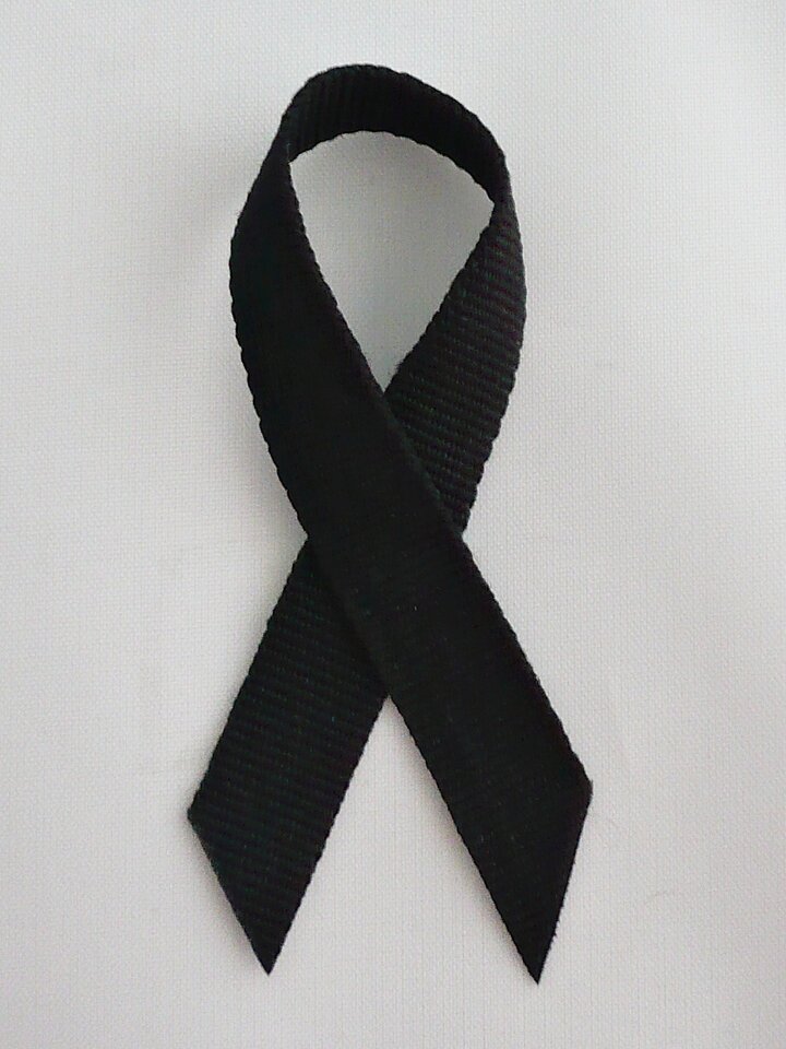 KOKARDKA-ŻAŁOBNA.jpg - Frelka_ze_wsi