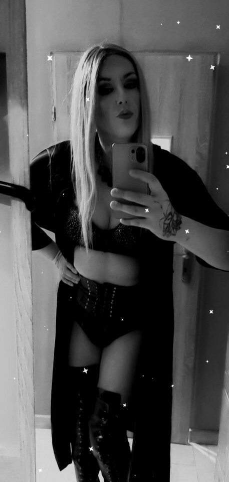 IMG_20220316_073250.jpg - KarolinaShemale29