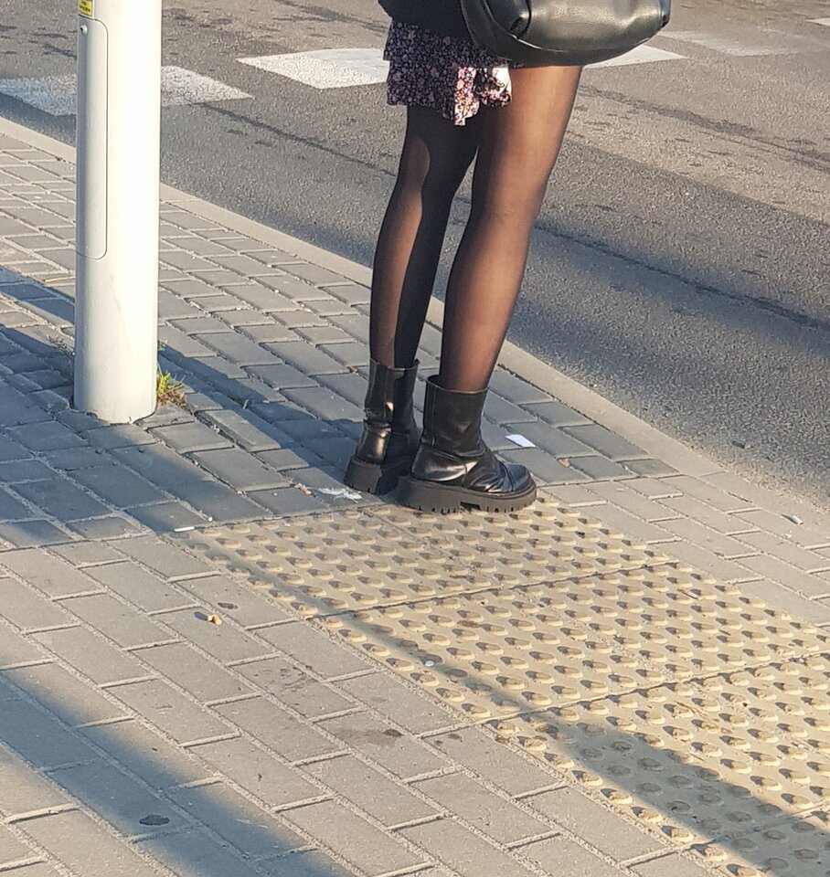 20220322_075659.jpg - iPantyhose