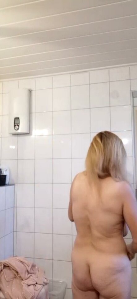 Cała ona tyłem - parka7576