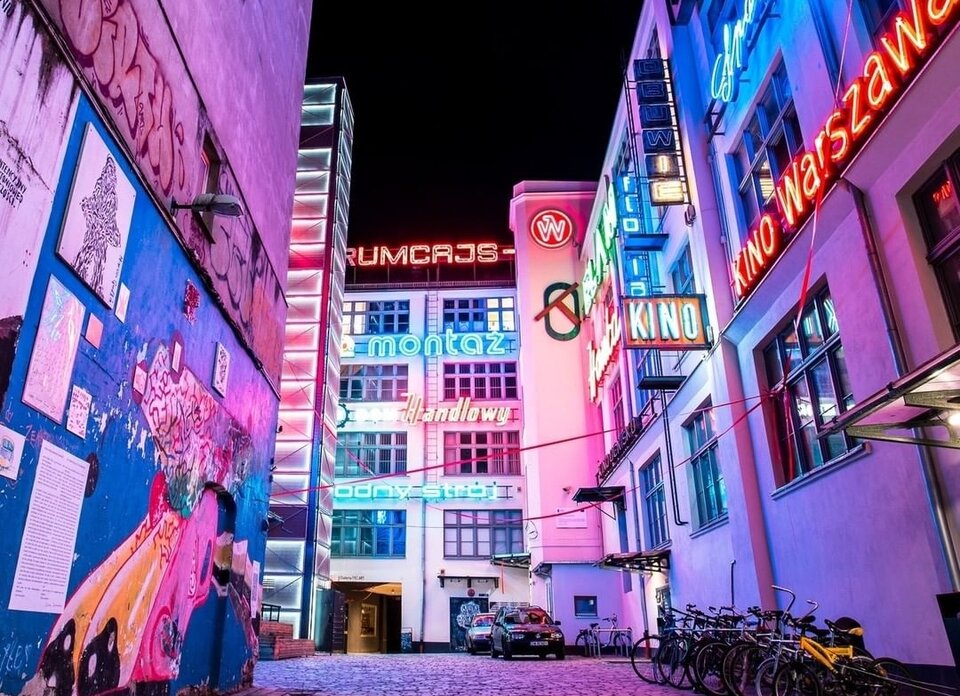 IMG_20220326_10.jpg - Curtyzana