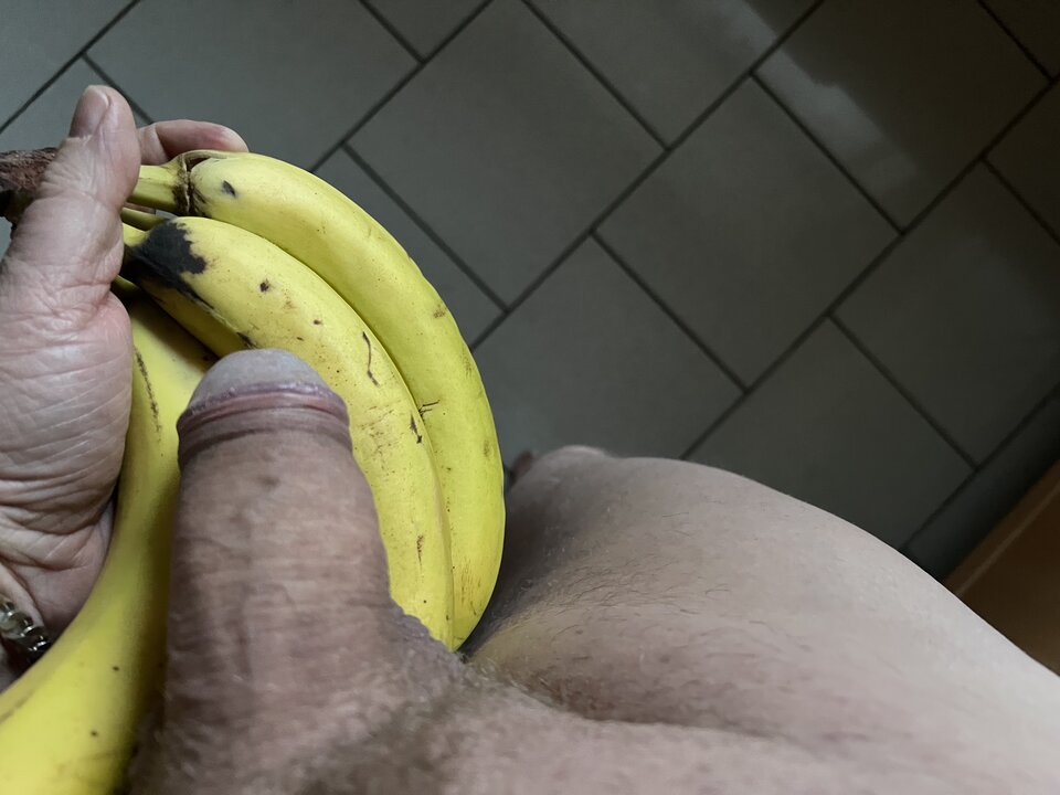 55B12CF6-9A72-46AF-8B35-F2FEF6ED5654.jpeg - nrw670n