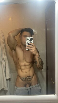 🍆🍆