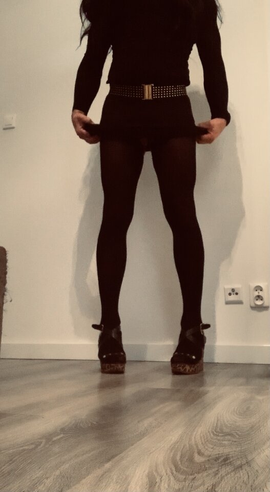 E34EFBEF-0814-4836-9AAF-614F0FE175CC.jpeg - FabStock