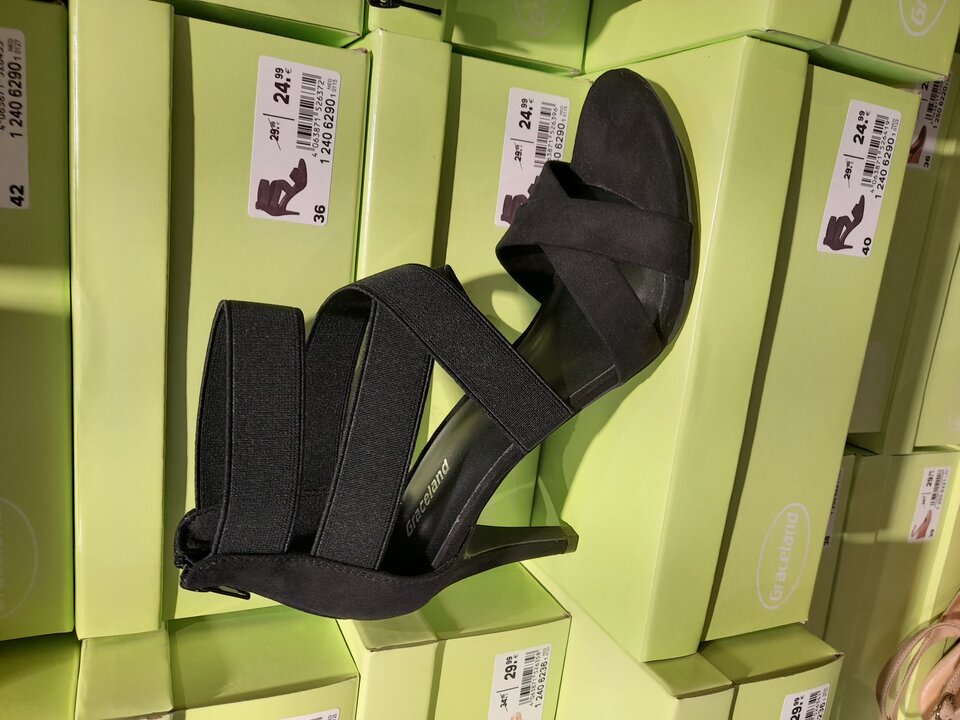 20220411_162506.jpg - Anika400