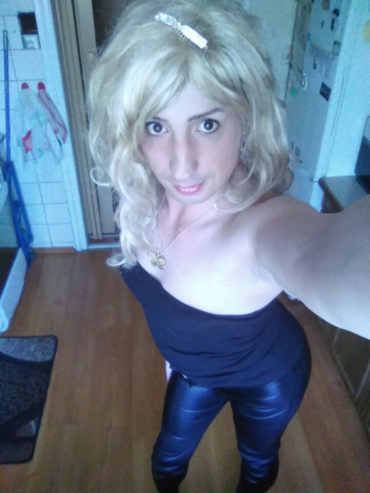 IMG_20220412_125851.jpg - SweetSandrunia