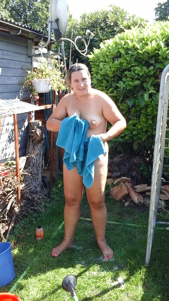 20150824_125917.jpg - nakedgirl