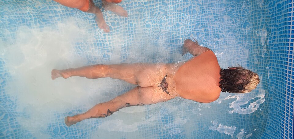 20200809_172104.jpg - nakedgirl