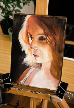 Portret gwaszami, żeby farby się nie zakurzyły.