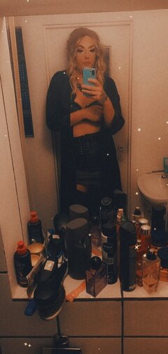 Snapchat-837256910.jpg