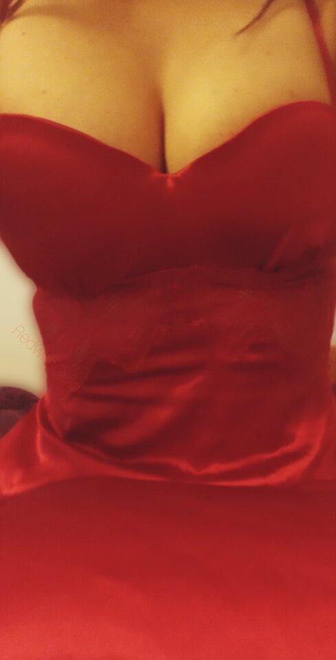 Polish_20220426_204006087.jpg - RedwithGold