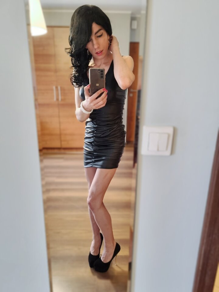 20220426213804.jpg - LittleTransGirl