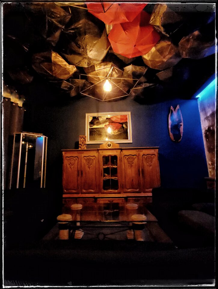 Ciepły klimat hallu wejściowego do Apartamentów Miłości. - Sensual_Places