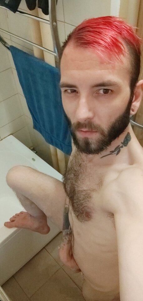 Snapchat-1481154843.jpg - GayEric93