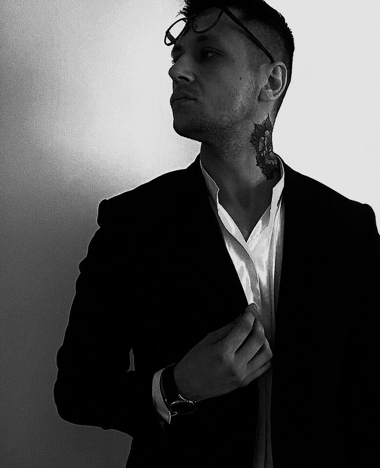 D4AB6FAD-D4A1-4004-B7BB-B24DEE6104DC.jpeg - onlyforone