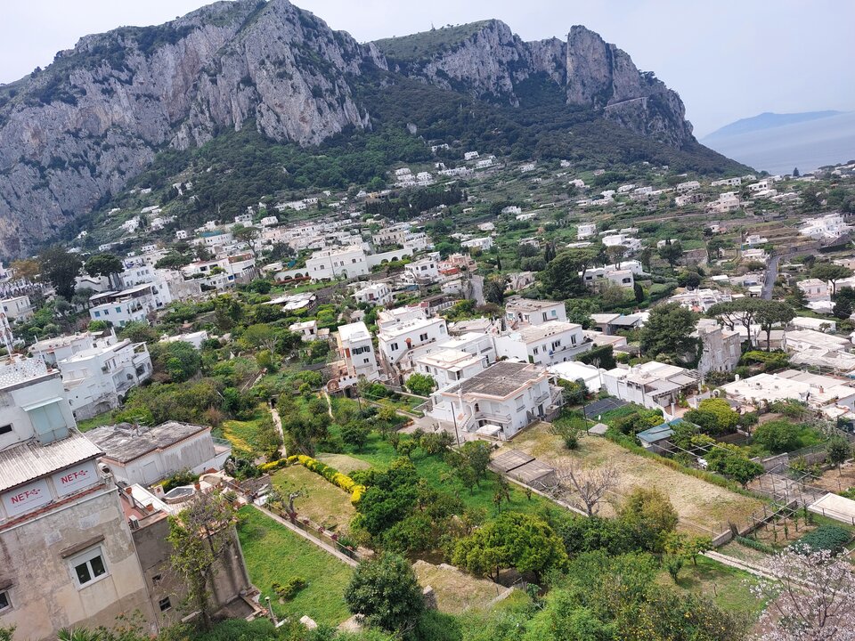..Capri..raj dla  dla celebrytow.. - onwlkp
