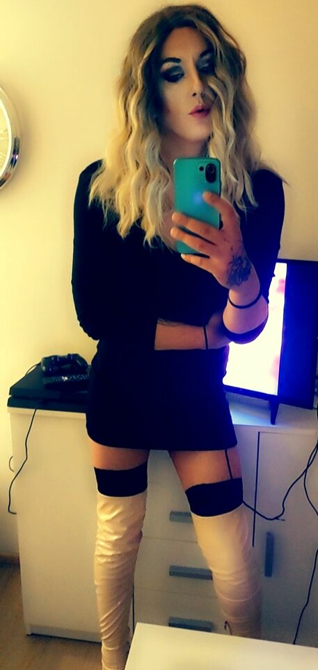 Snapchat-1236787171.jpg - KarolinaShemale29