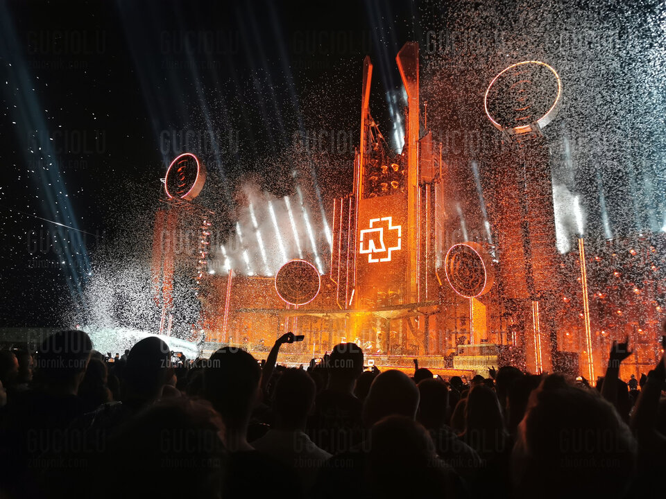 Praga Rammstein Pussy - guciolu