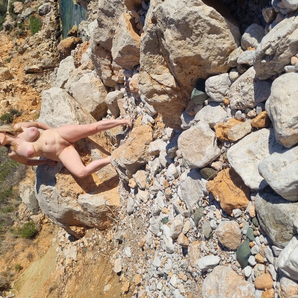 20220519_181945.jpg - UA1330