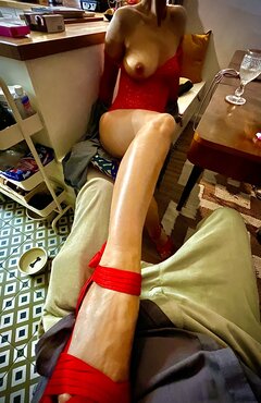 Kto nakarmi głodną Panią? Miseczka pusta 😜