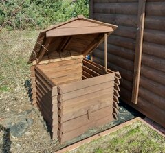 kompostowniki-duzy-kompostownik-z-drewna-modrzewiowego.jpg