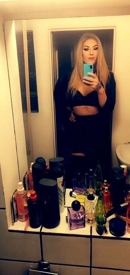 Snapchat-456775637.jpg - KarolinaShemale29