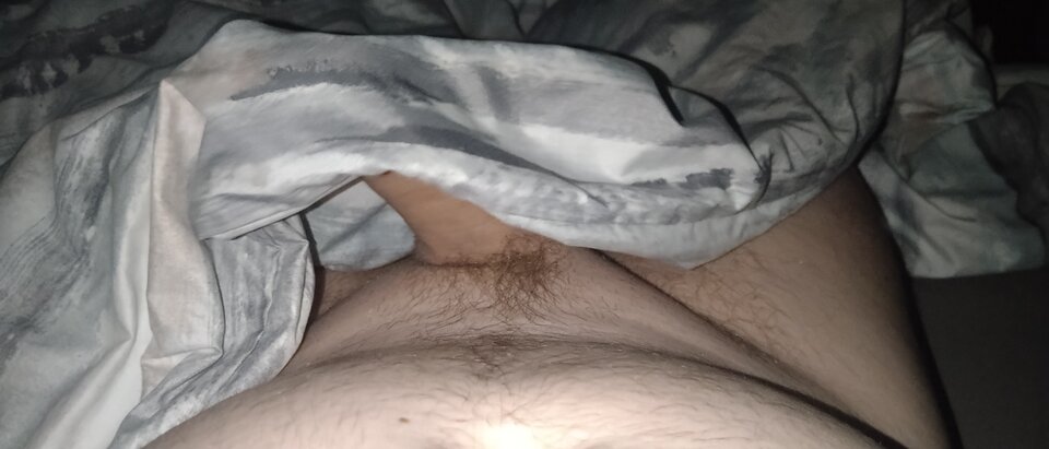 Schowany pod kołderką - Bartosz42bi