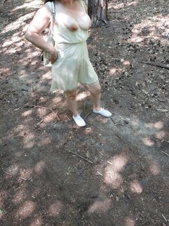 Niedzielny spacer po lesie