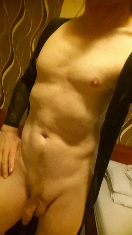 2022-06-01 23.18.28.jpg - Active_Lady