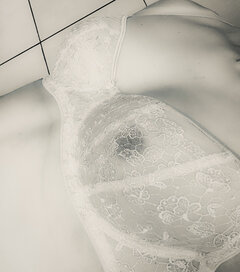 79E7DD7F-F0C5-4EF9-8323-442B00E1C630.jpeg