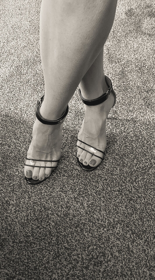 20220611_101602.jpg - HotCouple76