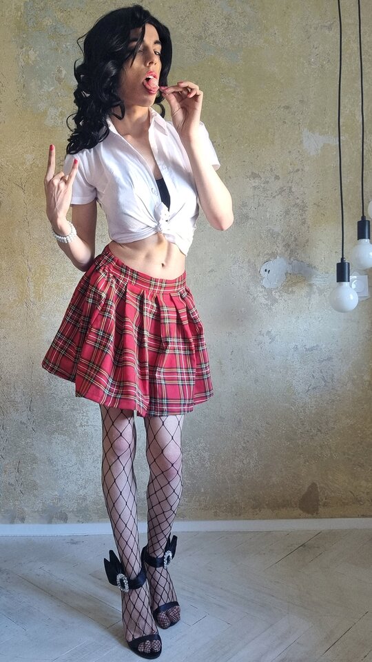 20220612160520.jpg - LittleTransGirl