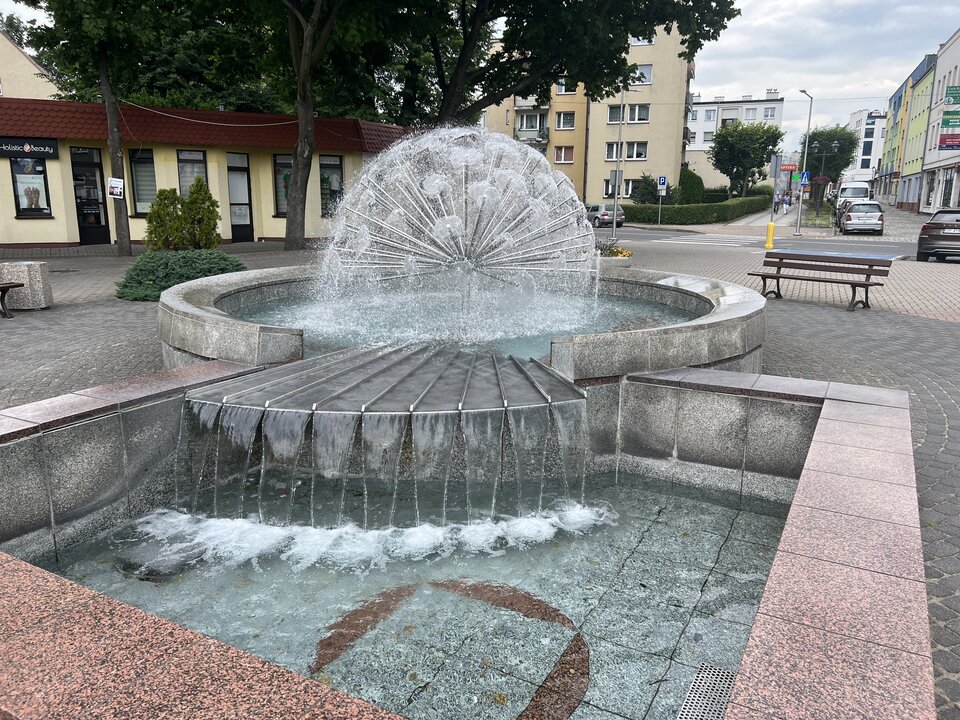 F1C87799-49BA-4AA0-9CD1-8A91E429FC9E.jpeg - nrw670n