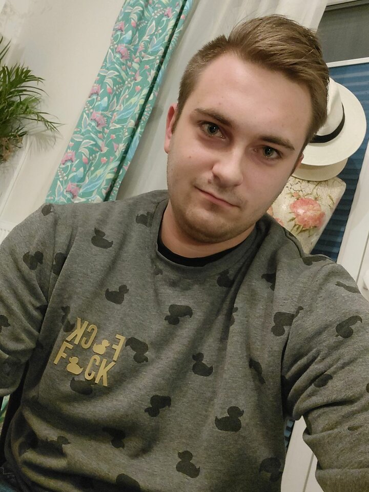 Resized_20211114_013257.jpeg - Adrianx530