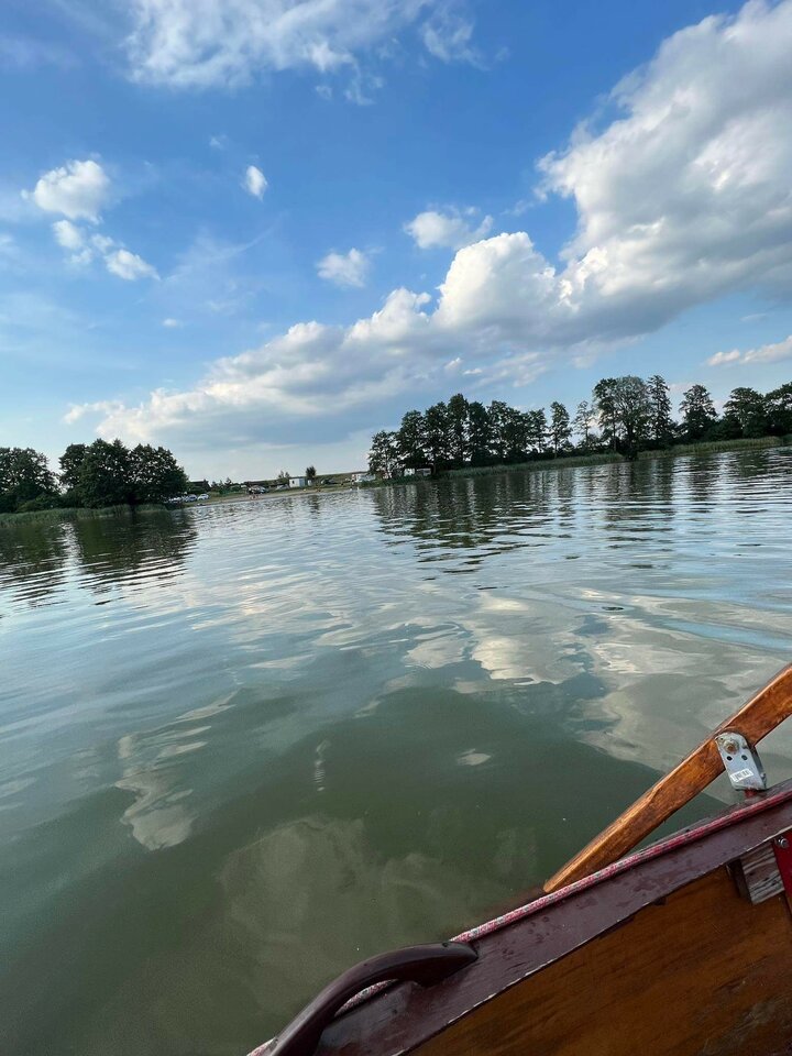🌊 - Mirabelka37