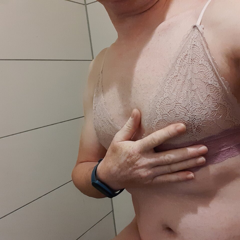 16566080142115661463263774181590.jpg - Palciusia